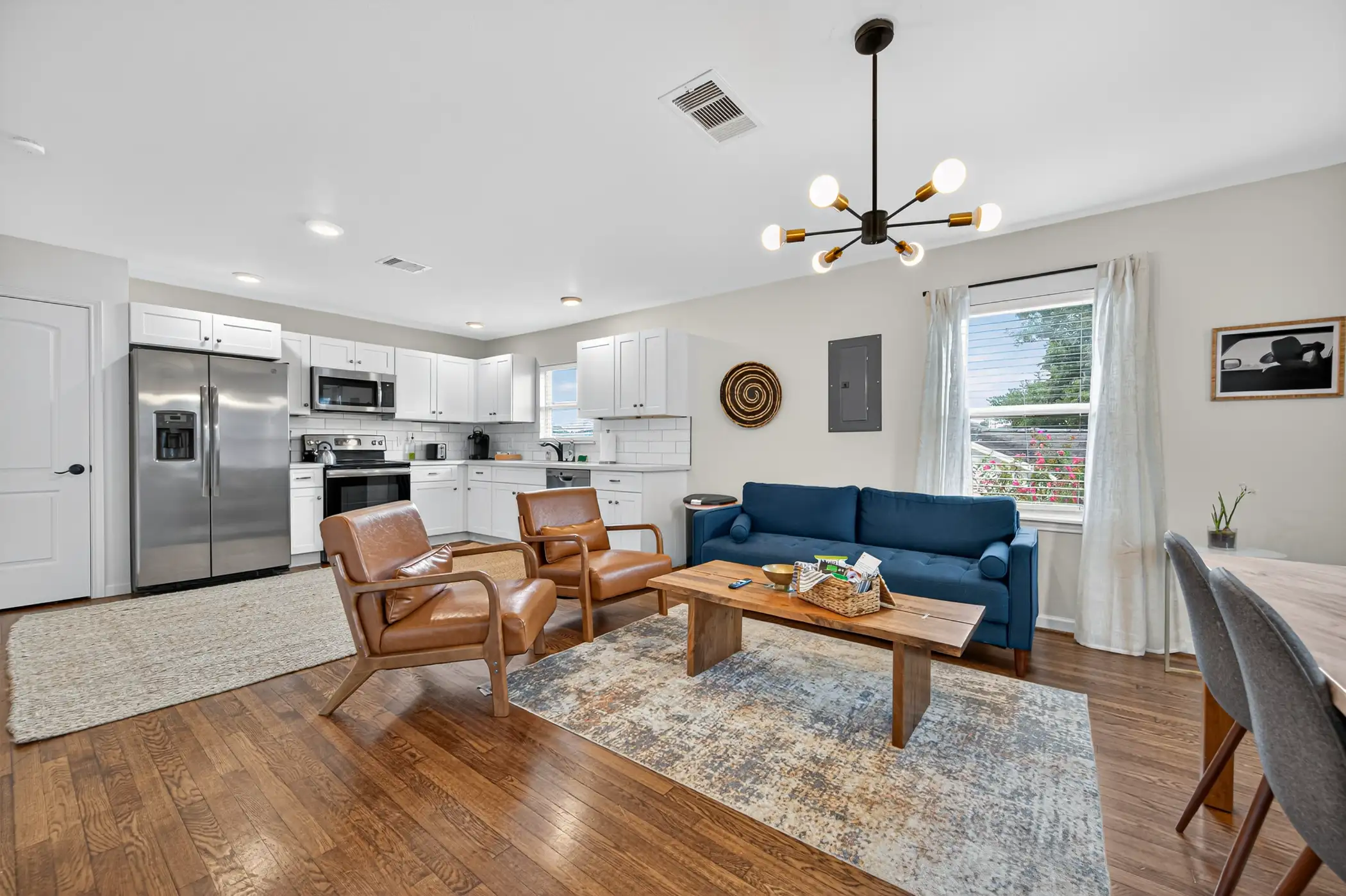 Unit B LR Angle - Rosewood Wood Flats | Luxury Short Term Apartments